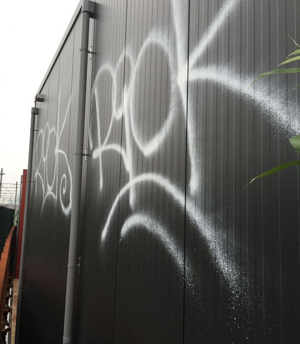 gevel reparatie graffiti